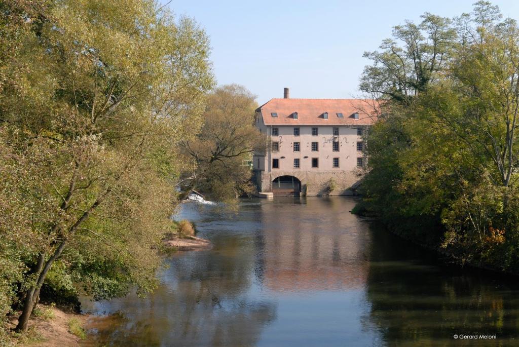 Auberge Saint Walfrid Hotel Restaurant & Spa Sarreguemines Exterior foto